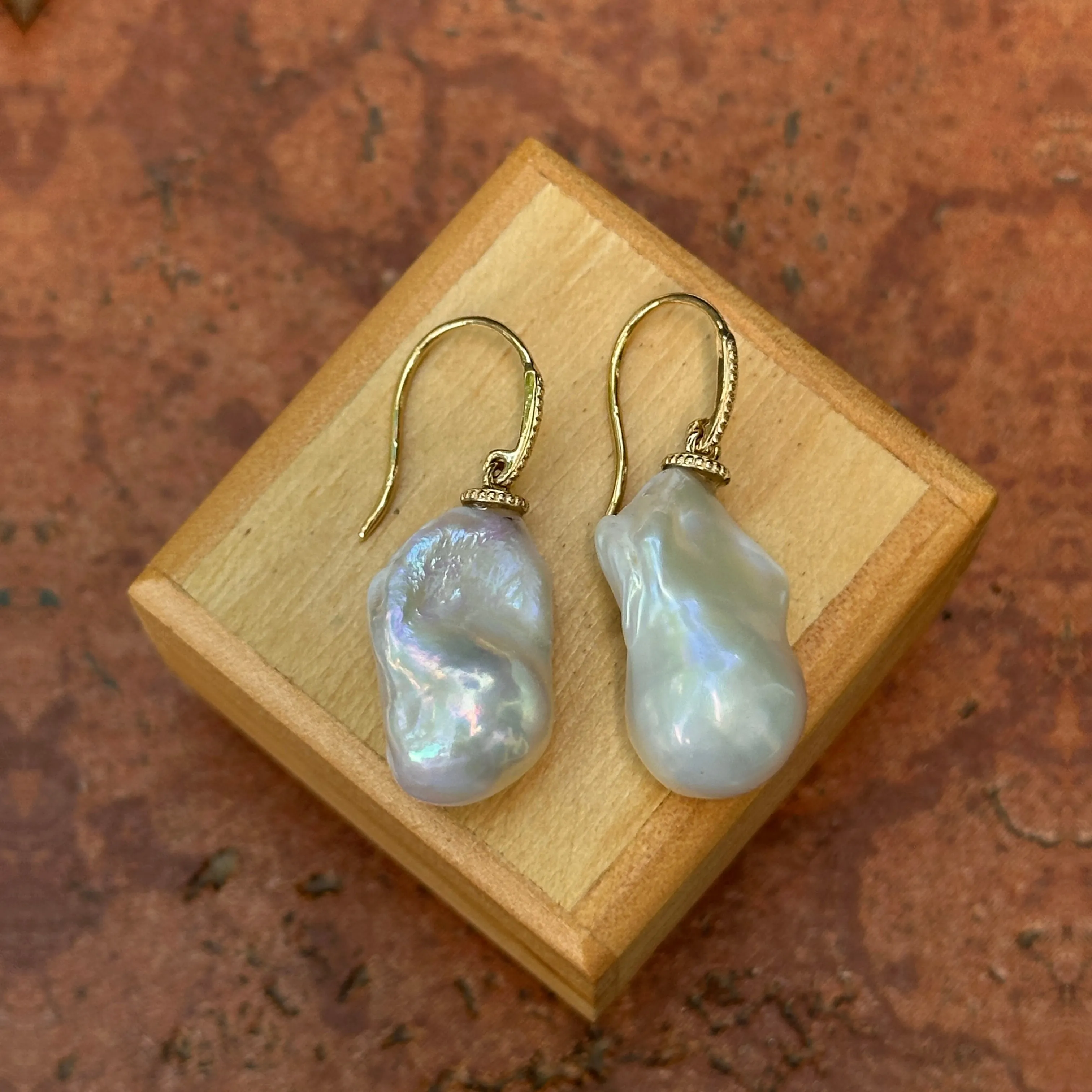 14KT Yellow Gold Baroque Freshwater Pearl Dangle Earrings