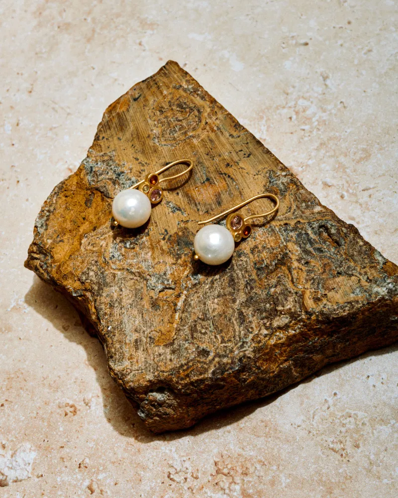 Bubble earrings with tourmaline and pearl