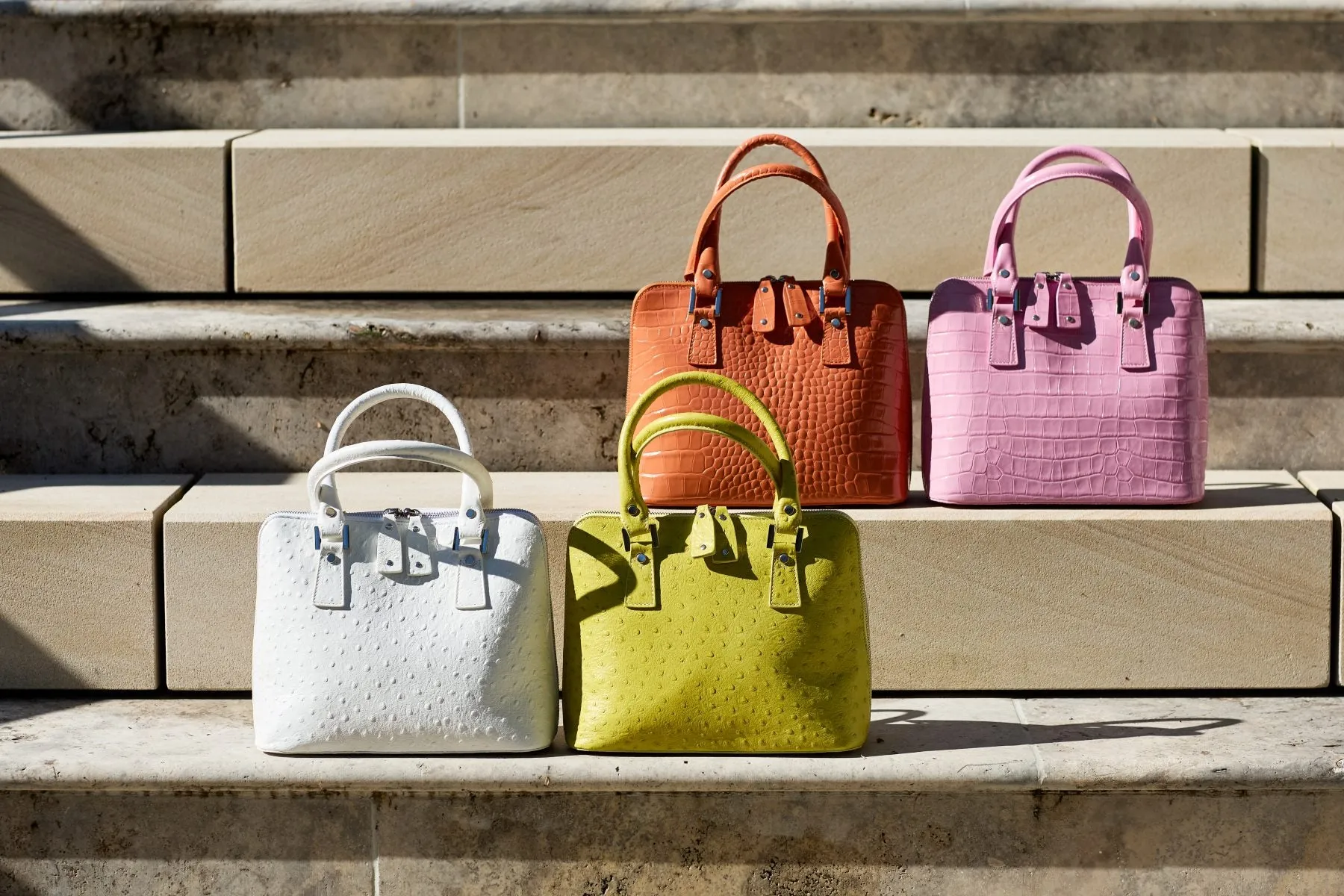 Bugatti Embossed Croco Leather Bag Cognac
