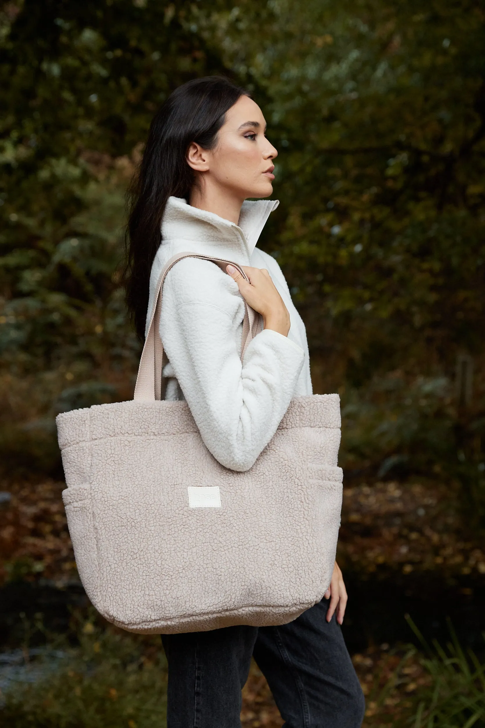 DAILY BASE |PEBBLE