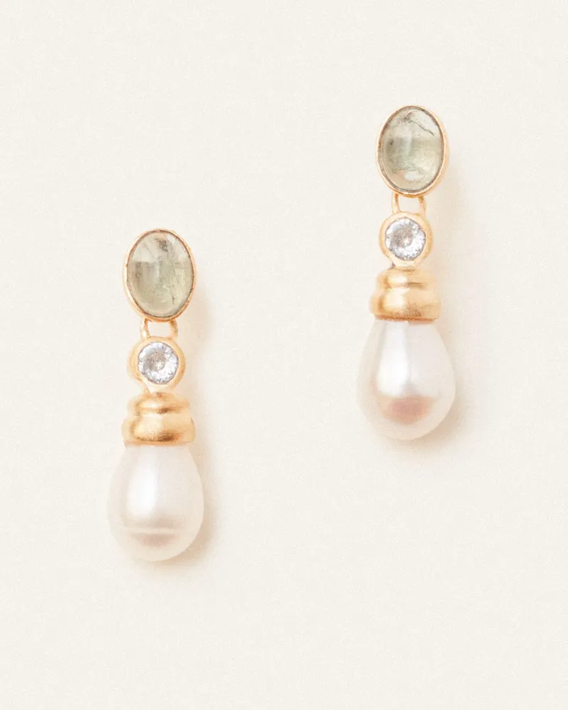 Dilly earrings with apatite, crystal and pearl