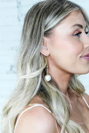 Dove Drop Pearl Earring