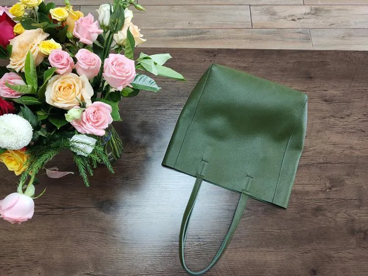 Fashion Womens Bronze Silver Leather Vertical Tote Bags Bronze Silver Shoulder Tote Bags Bronze Silver Handbags Tote For Women