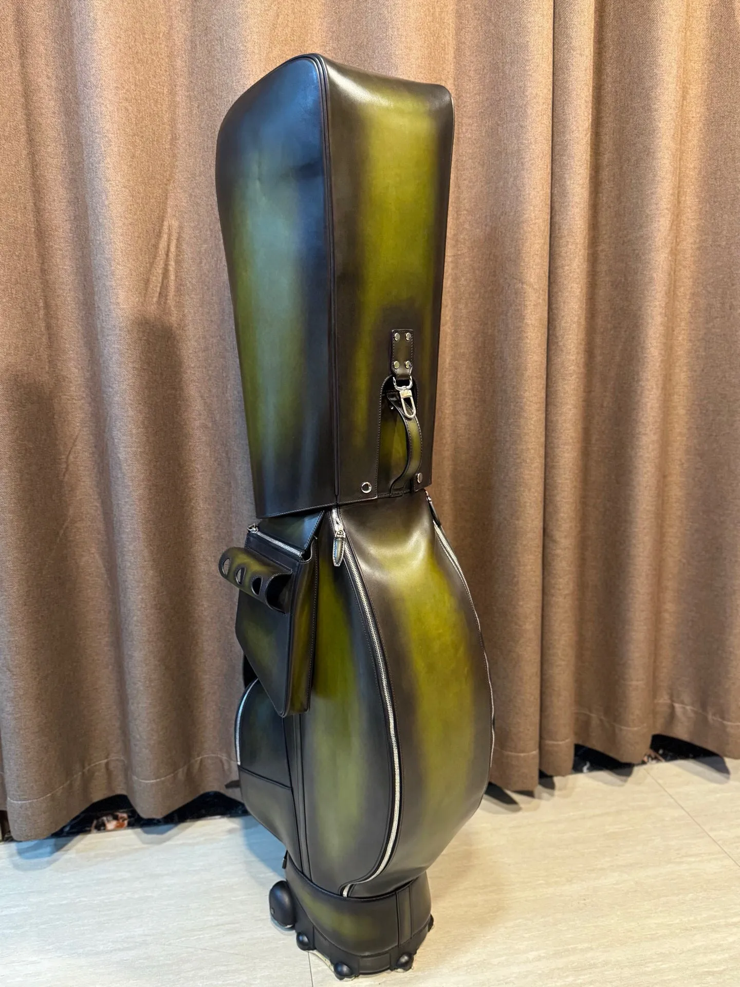 Golf Bags ,Golf Sets , Golf Cart Bags  & Golf Stand Bags  Leather