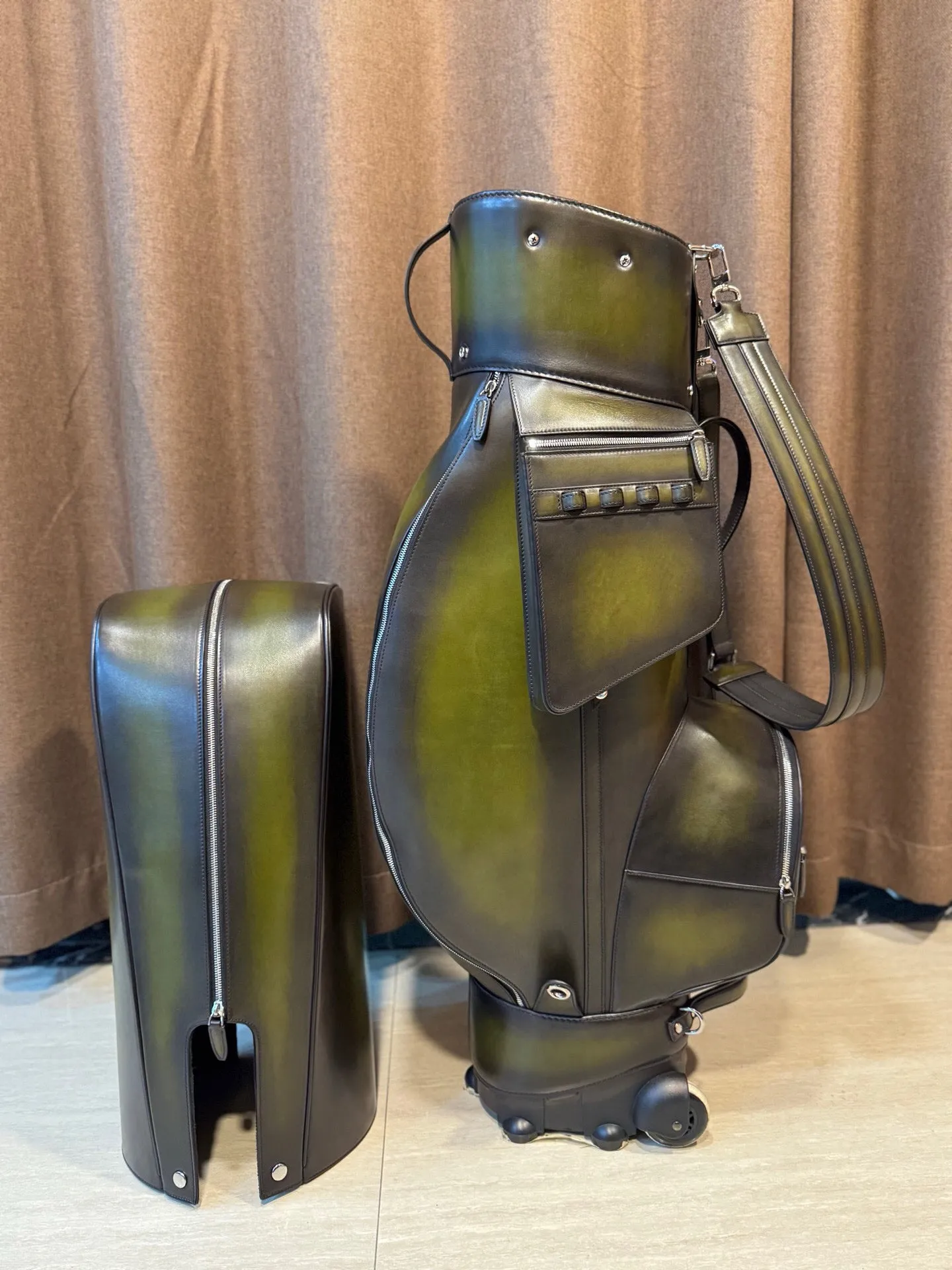 Golf Bags ,Golf Sets , Golf Cart Bags  & Golf Stand Bags  Leather