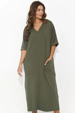 Heart-Neckline Elegant Maxi Dress