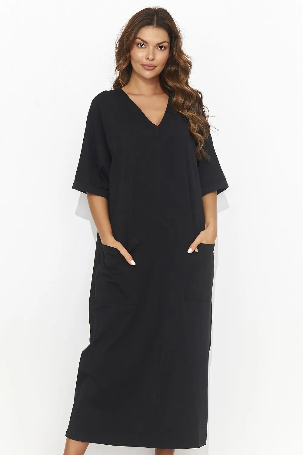 Heart-Neckline Elegant Maxi Dress