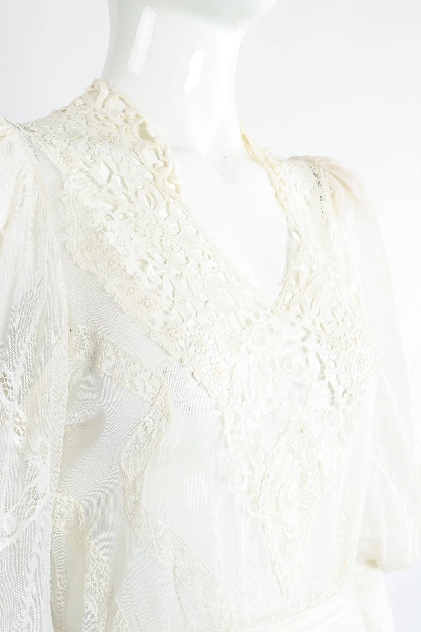 Lace Balloon Sleeve Dress