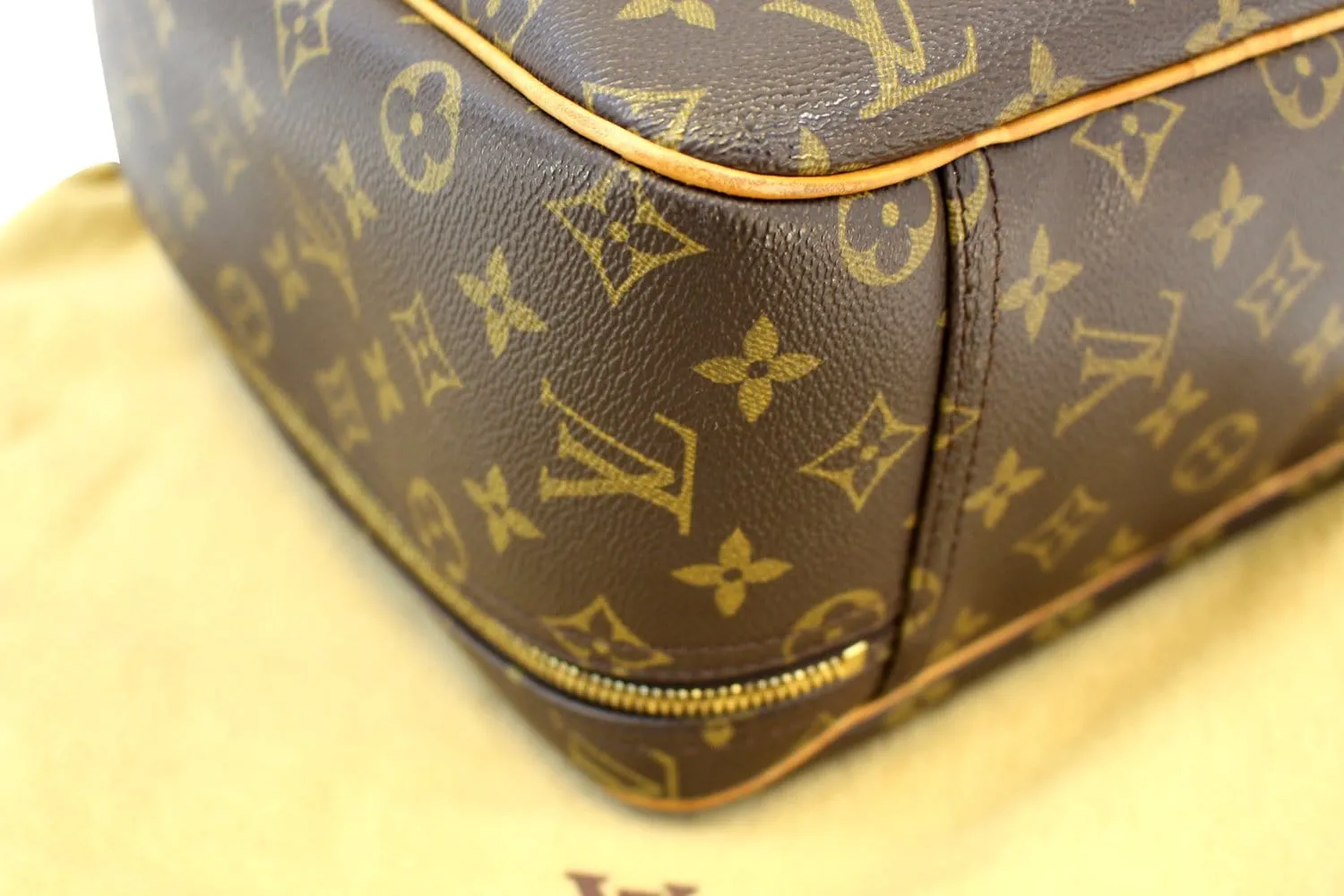 LOUIS VUITTON Monogram Excursion Handbag - Final Call