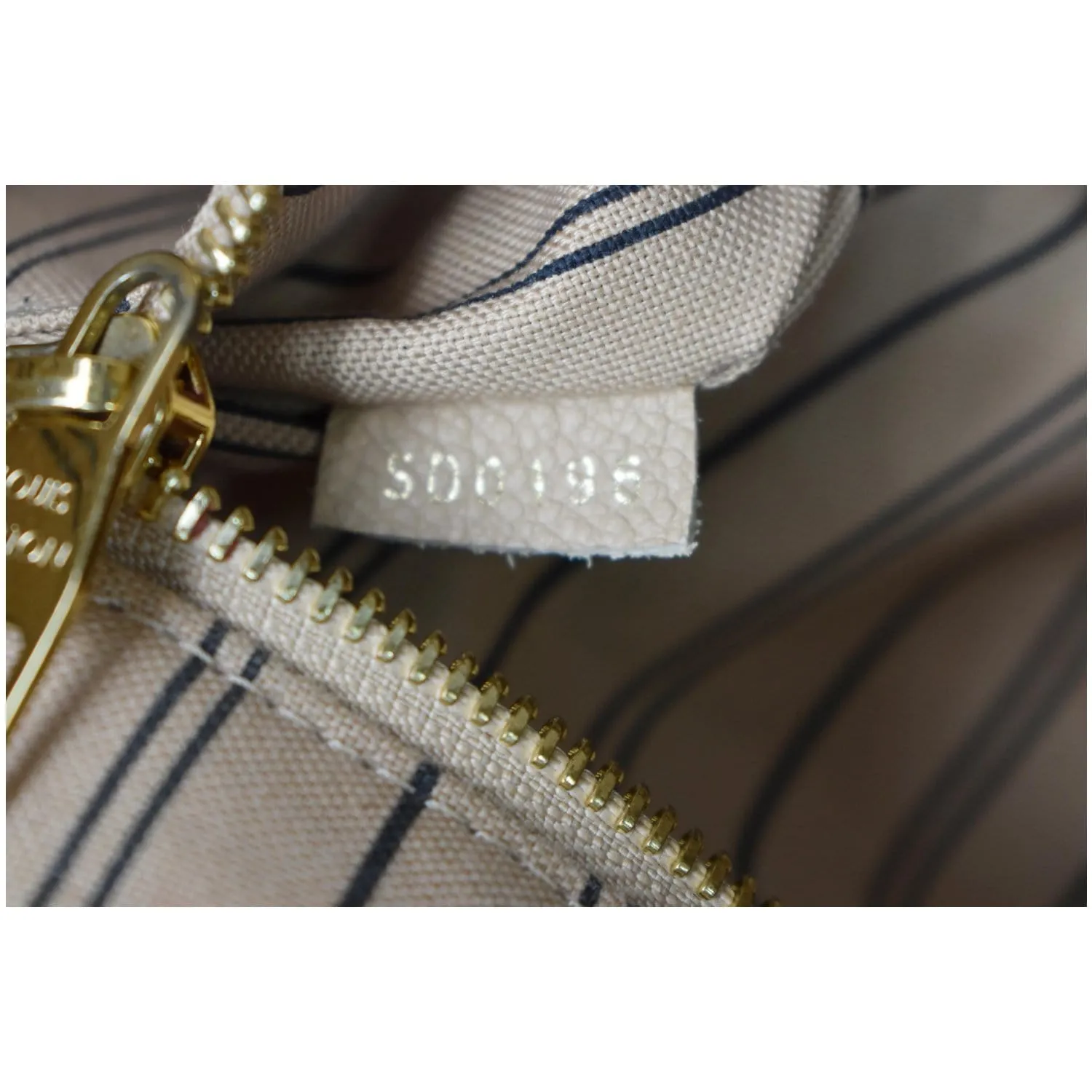 LOUIS VUITTON Pont Neuf MM Monogram Empreinte Leather Shoulder Bag Beige - 20% OFF