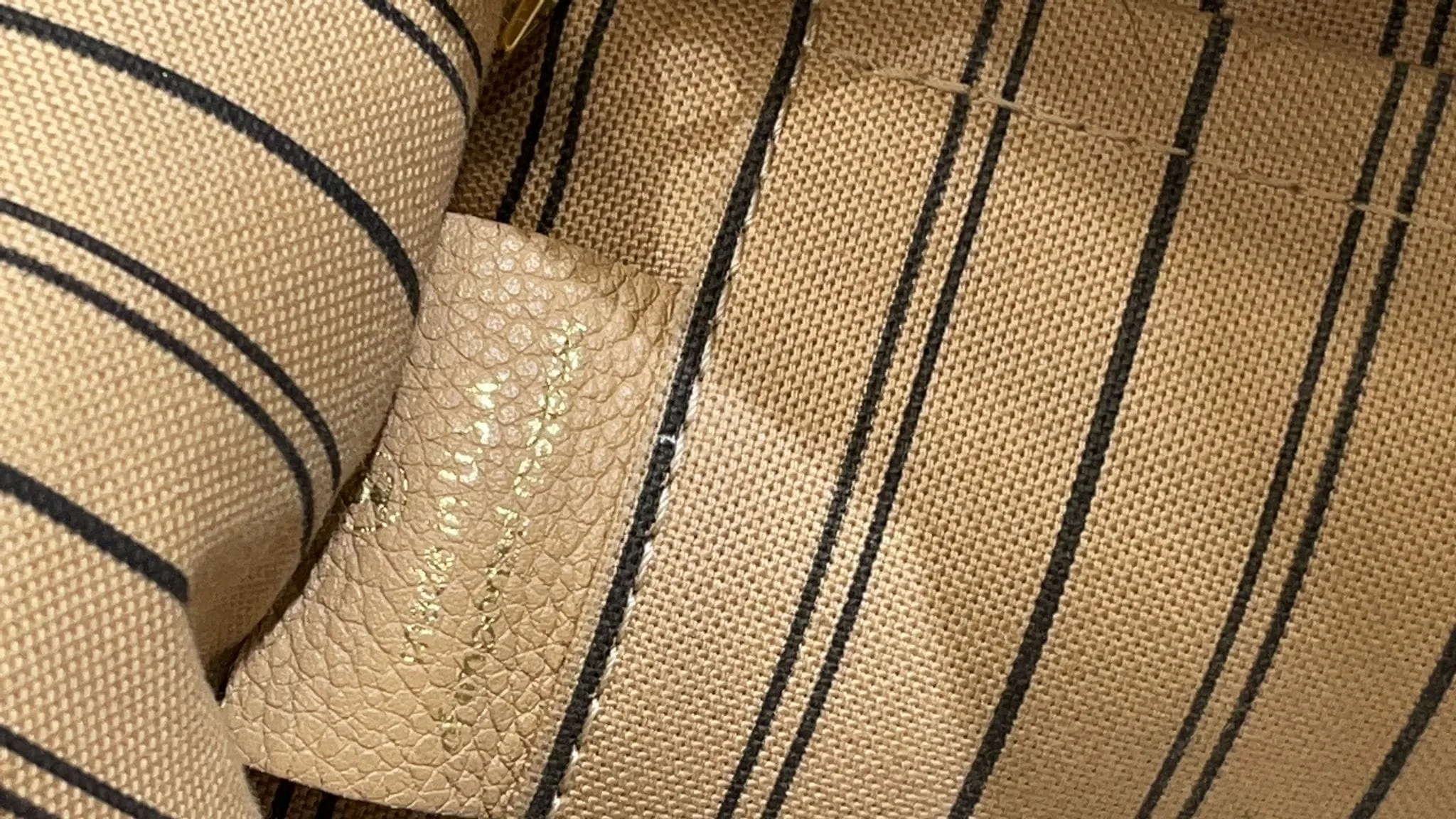 LOUIS VUITTON Pont Neuf MM Monogram Empreinte Leather Shoulder Bag Beige - 20% OFF