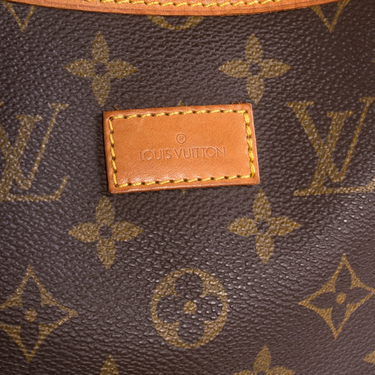 Louis Vuitton Saumur 30