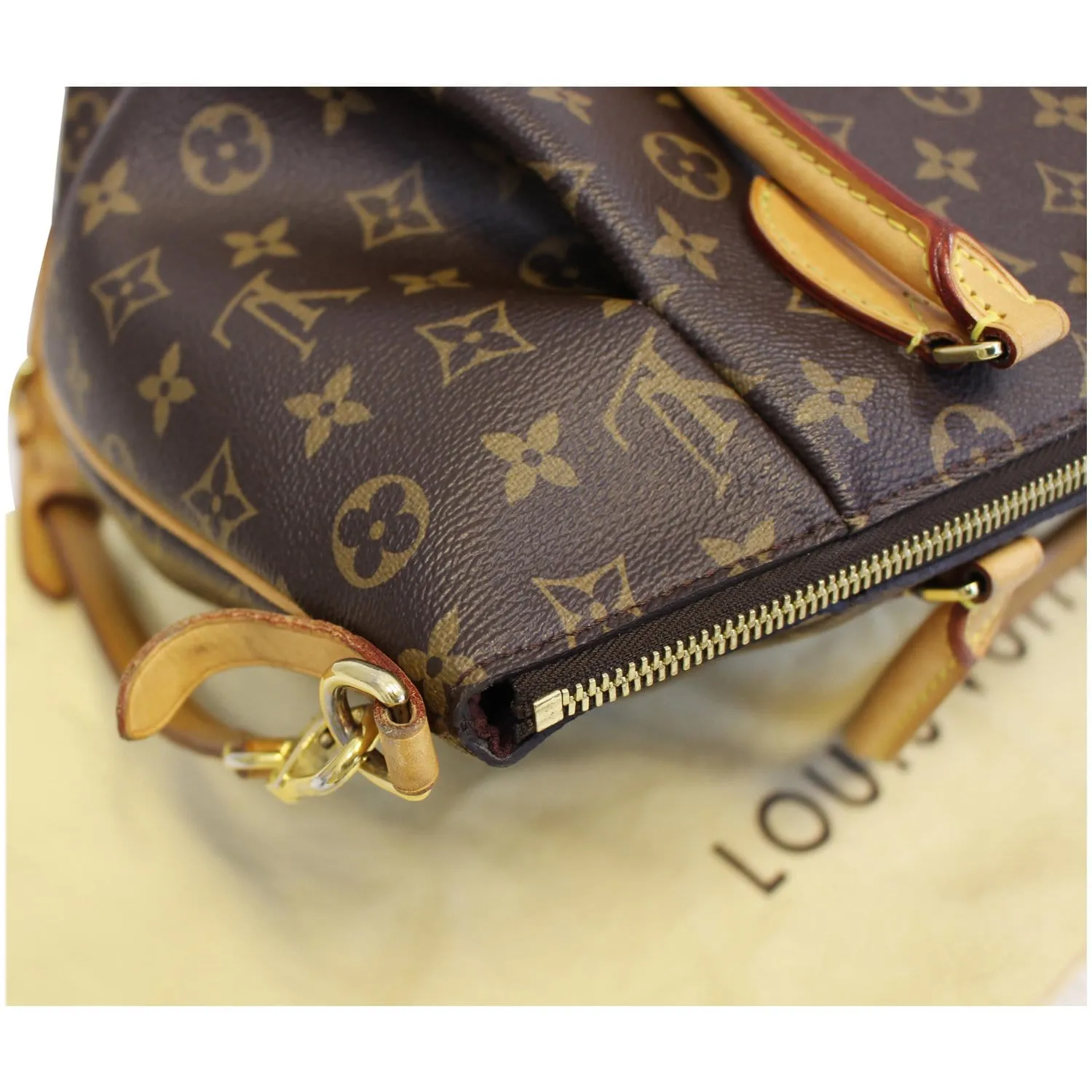 LOUIS VUITTON Turenne MM Monogram Canvas 2 Way Shoulder Bag Brown