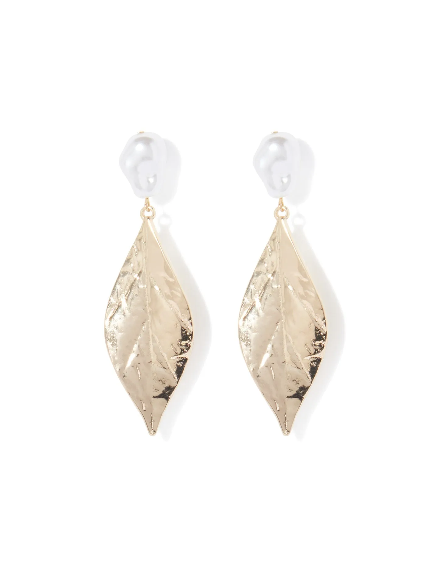 Macy Single Leaf & Pearl Drop Earrings