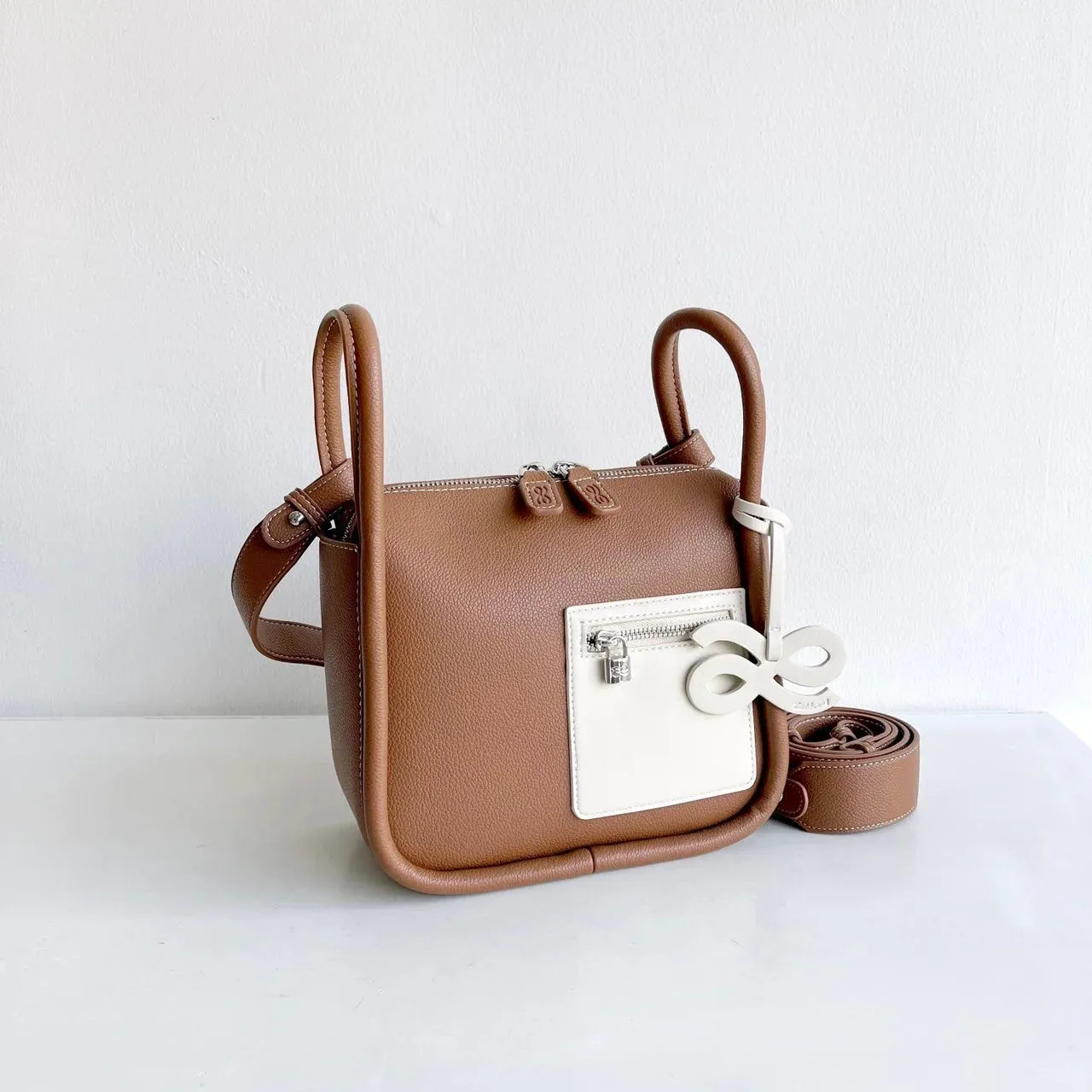 Momentum 22 PU Gold