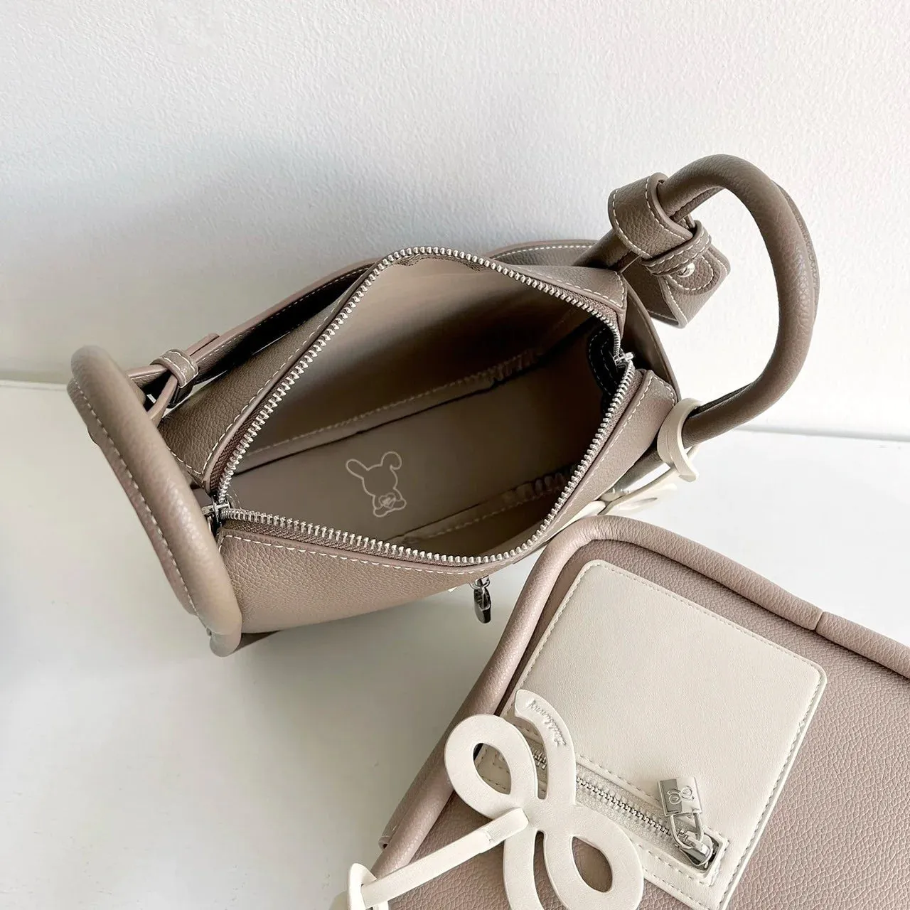 Momentum 22 PU Gold