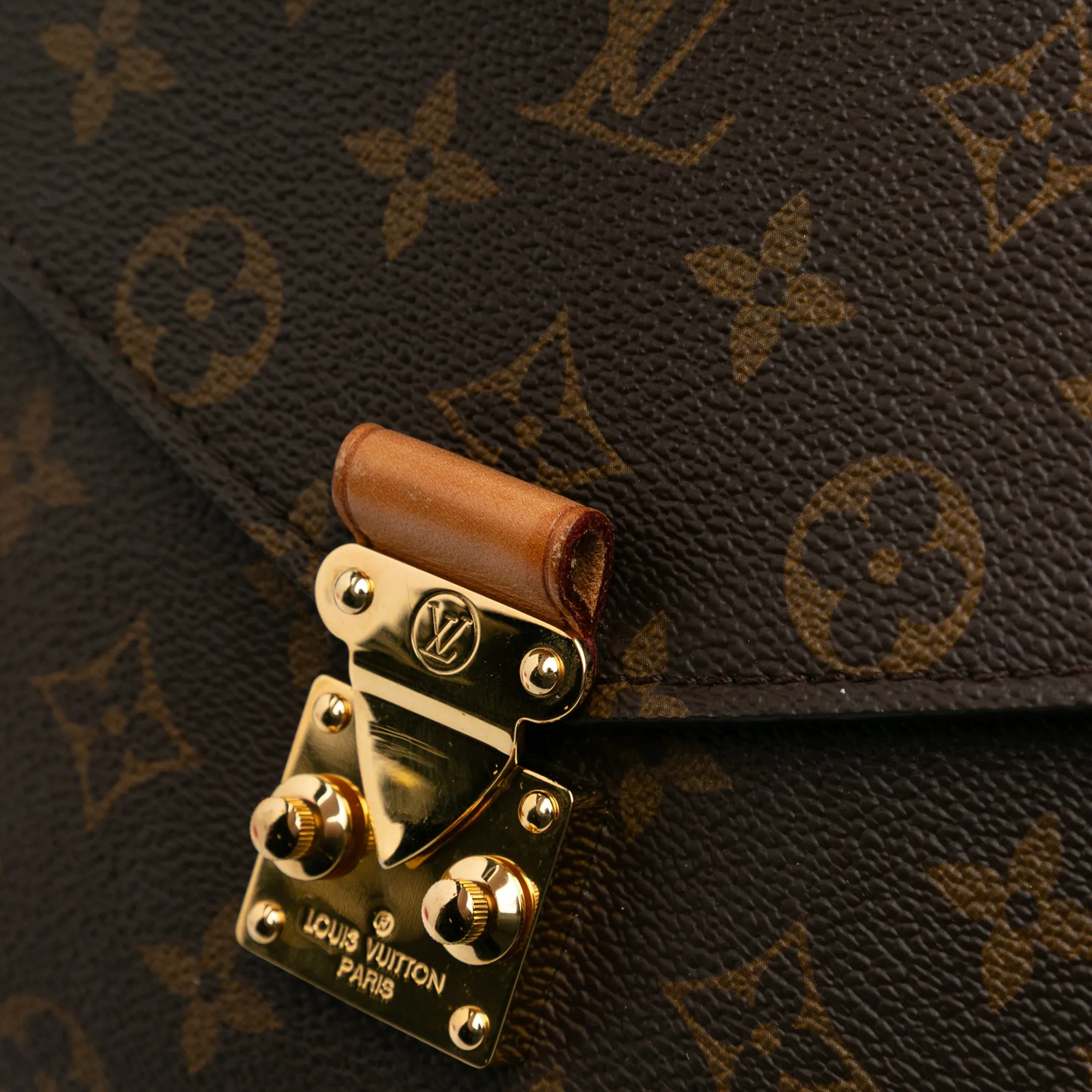Monogram Pochette Metis