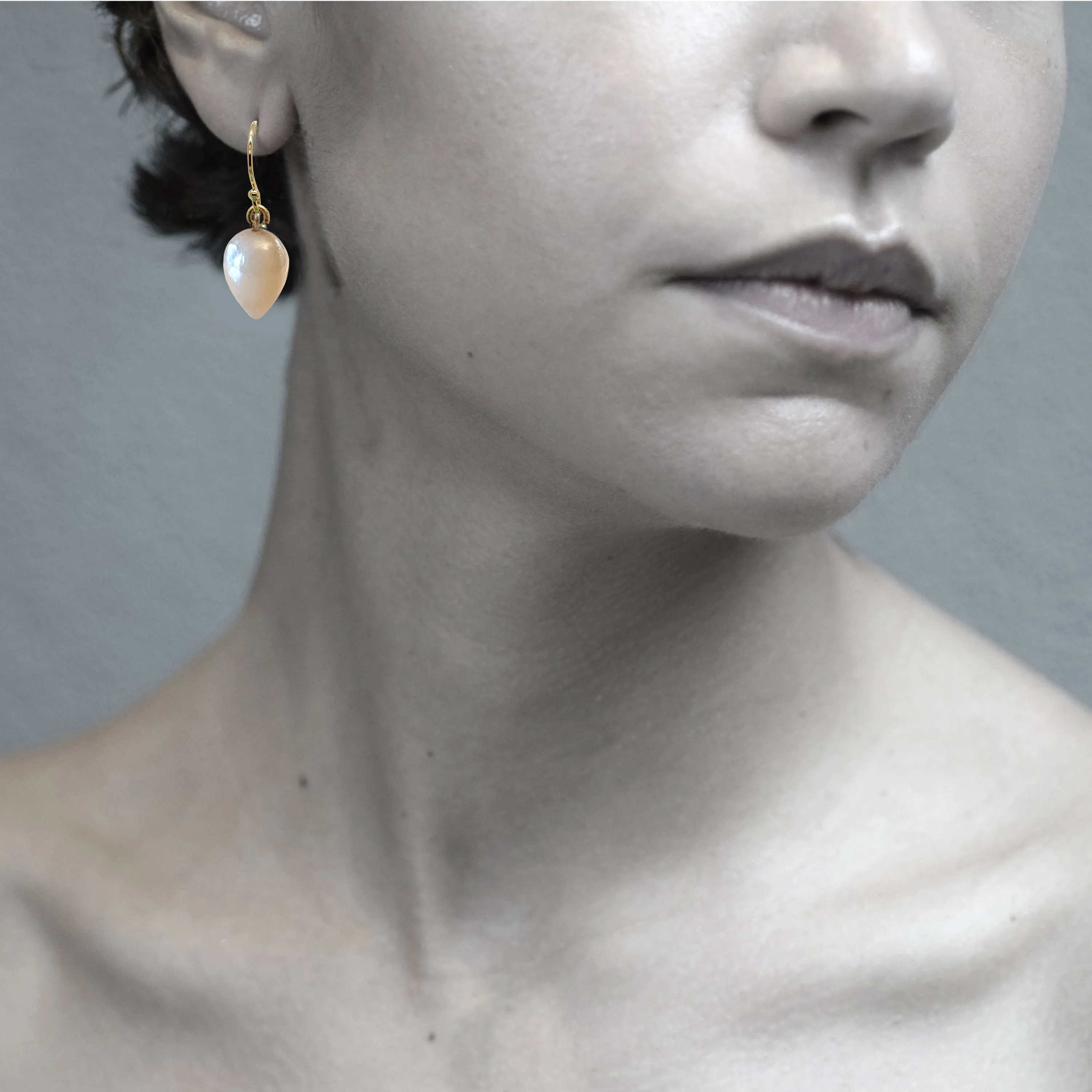 Mother of Pearl Drop Gold Earrings