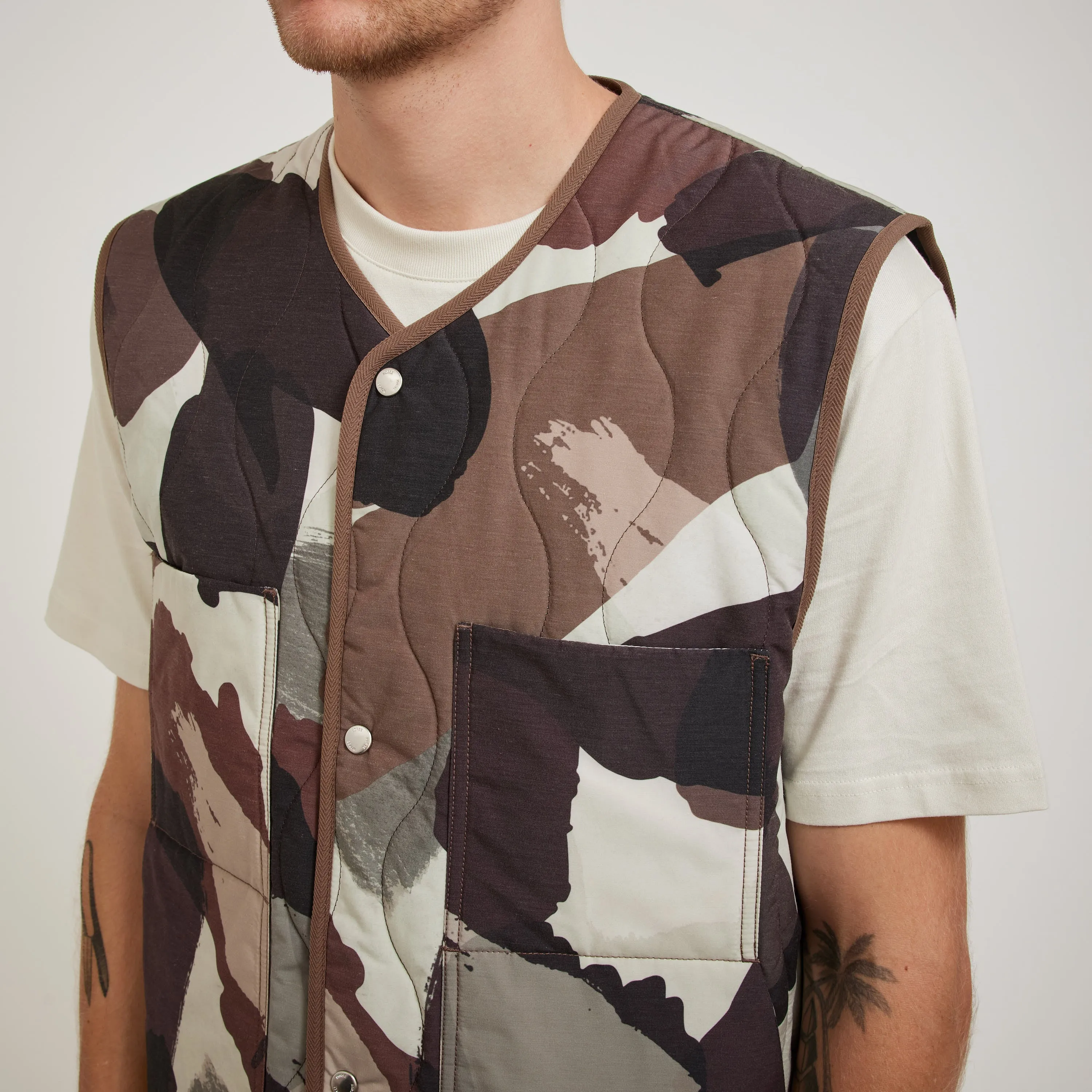 Peter Camo Nylon Insulated Vest Espresso