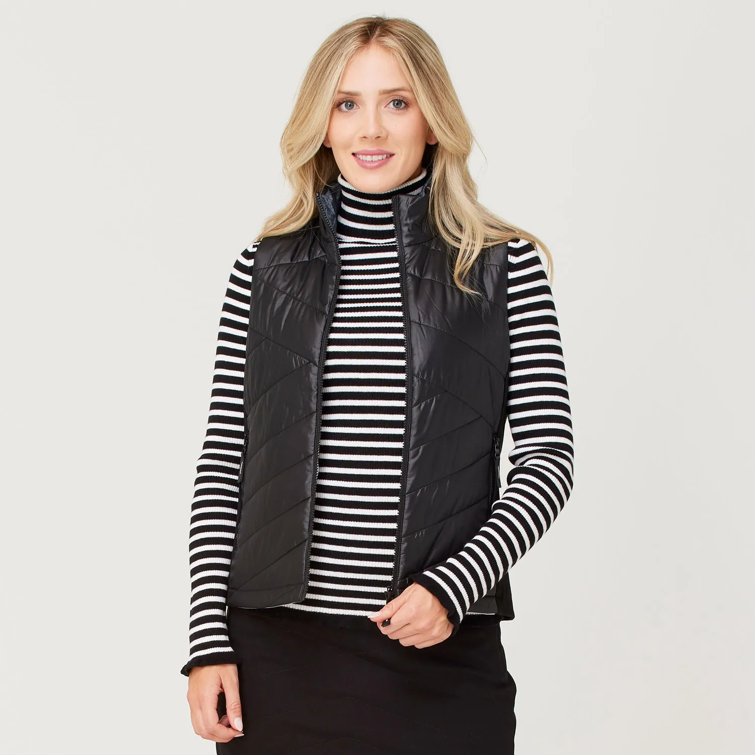 Sela Reversible Vest - Black Apres - SALE