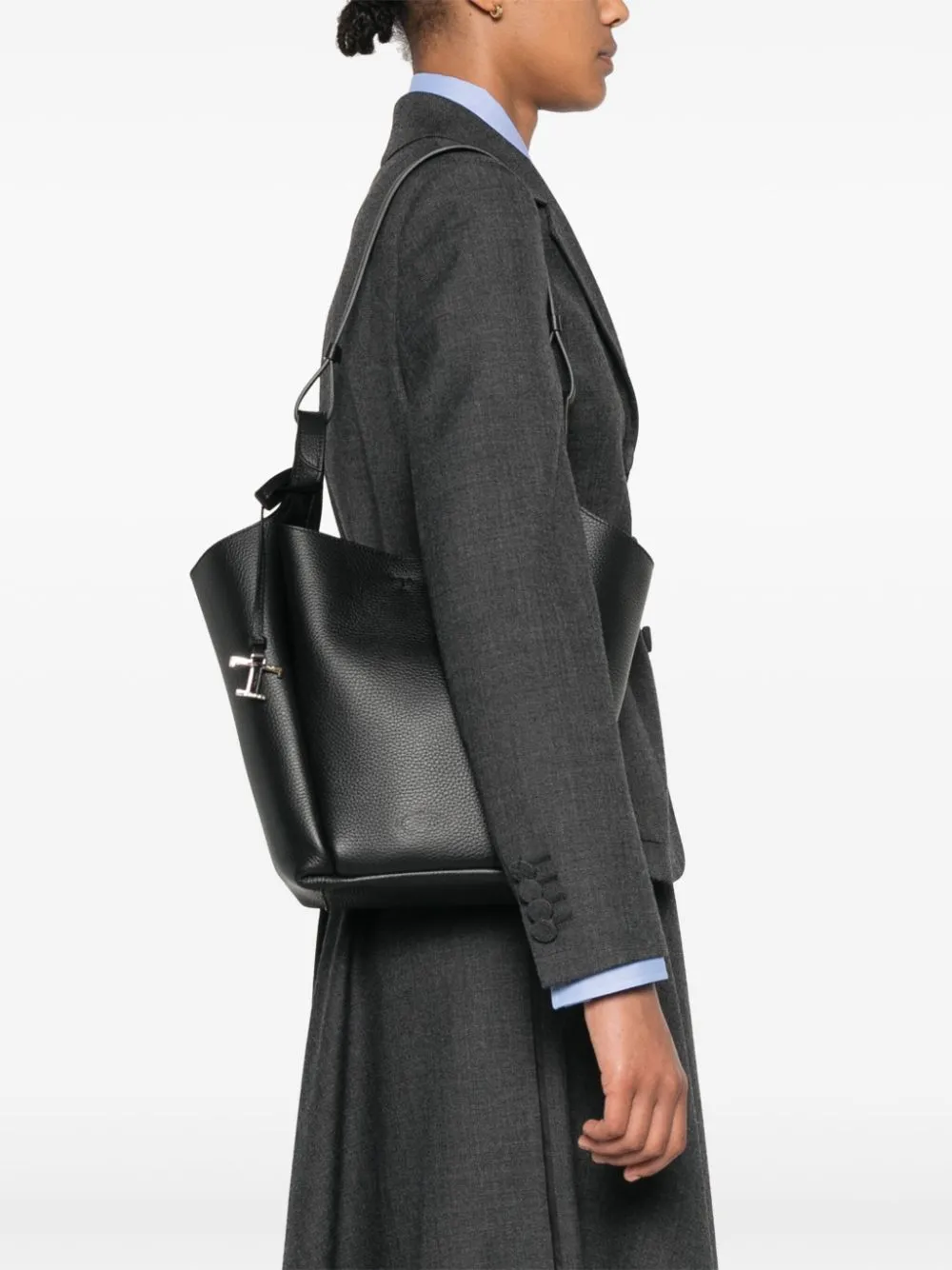 Small leather bucket bag