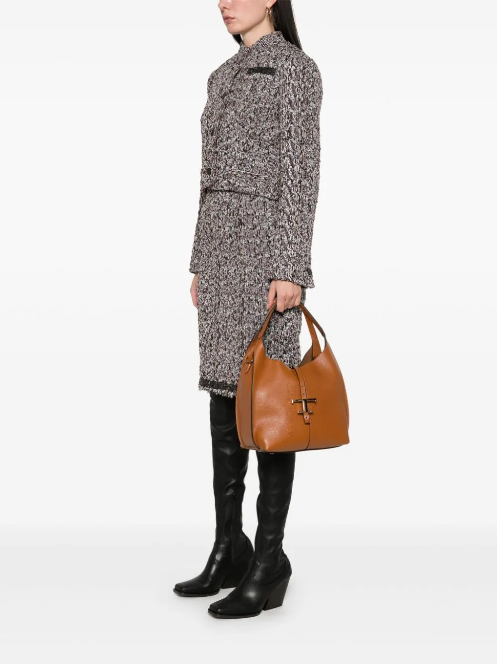 T timeless small leather shoulder bag