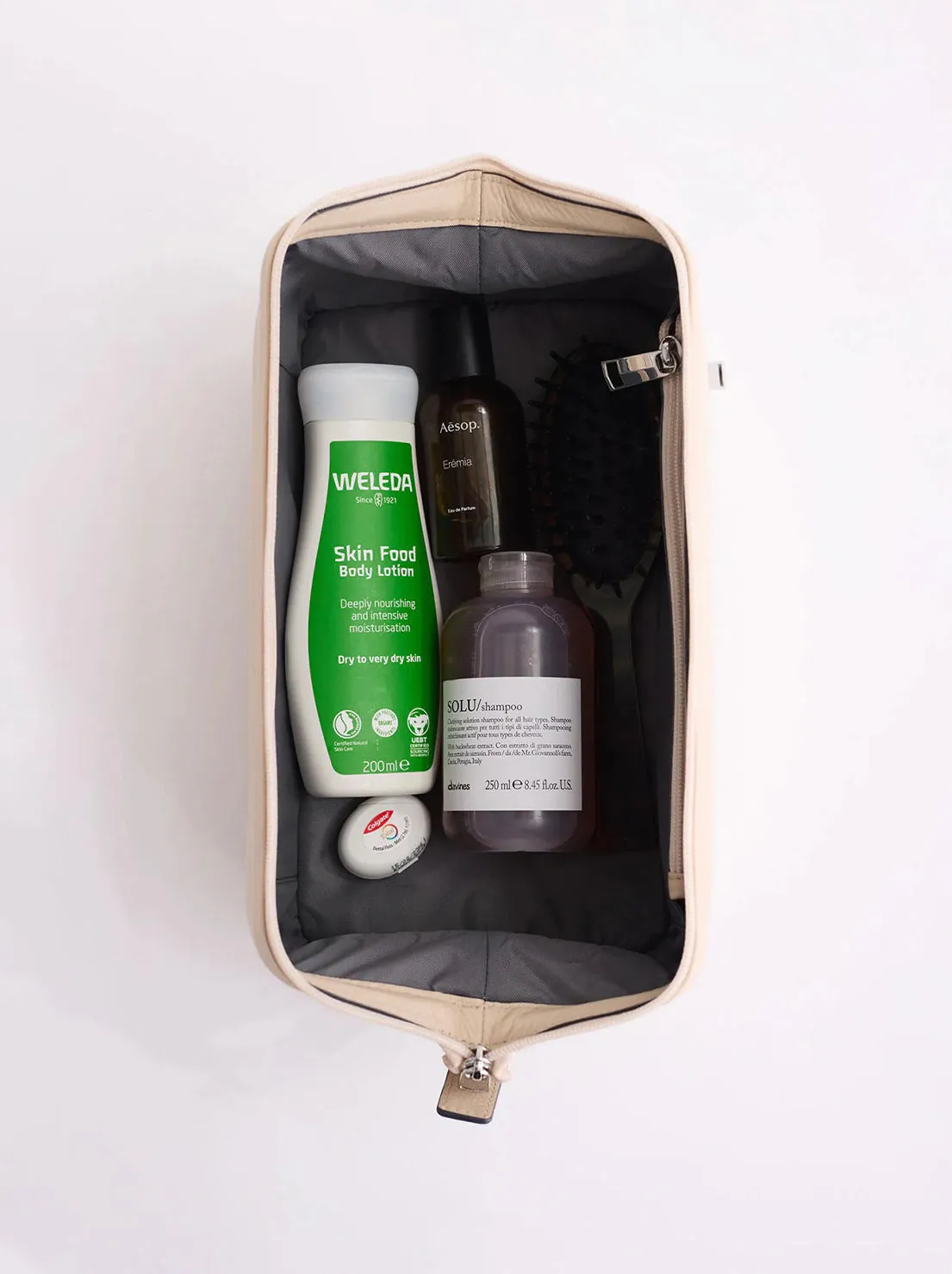 The Horse - Holiday Vanity Case - Oat