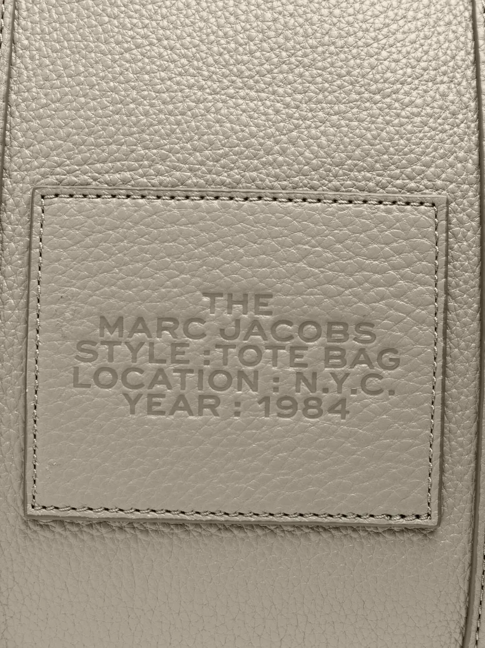 The tote bag medium leather tote