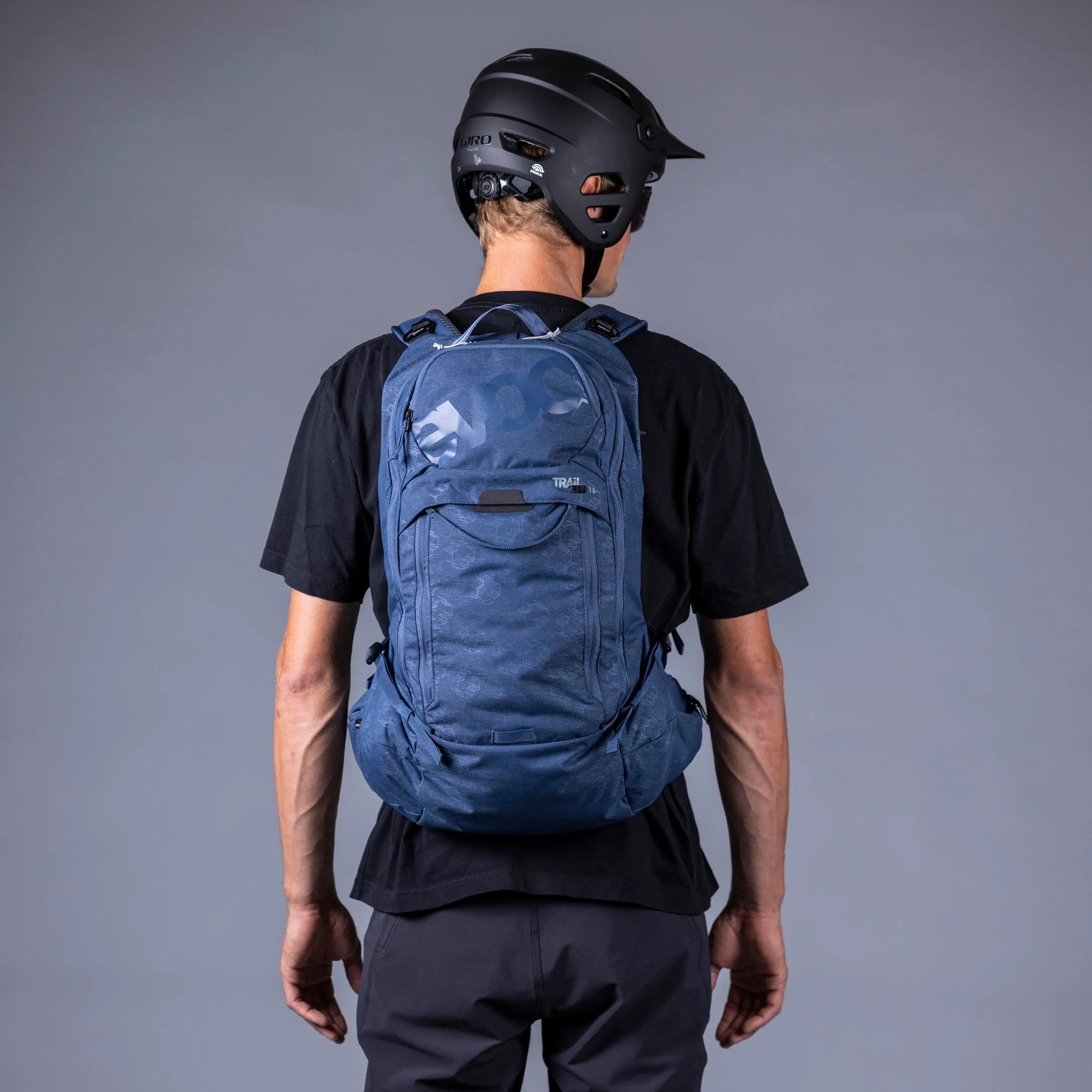 TRAIL PRO 16