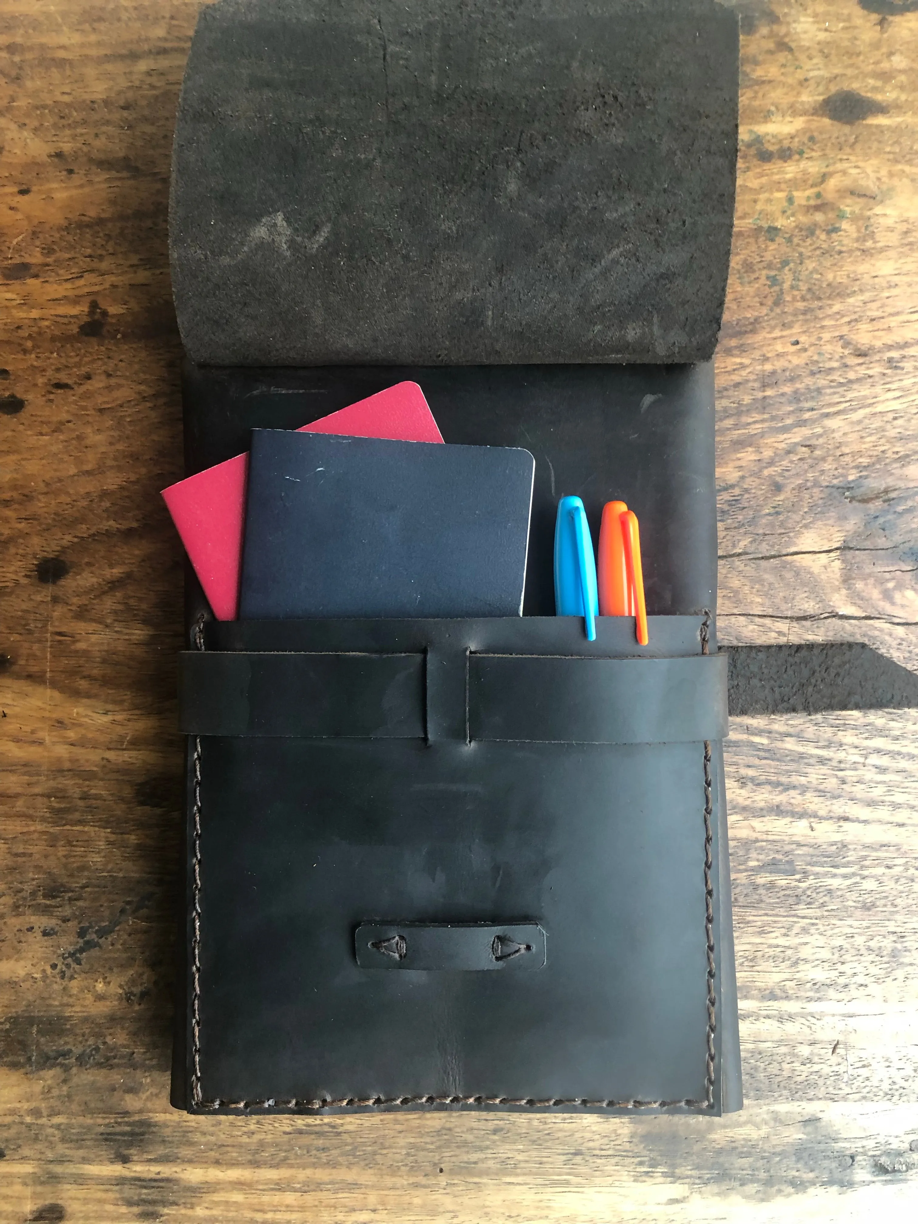 Travel sketchbook / Refillable Notebook / A5 Journal / Travel Notebook Organizer
