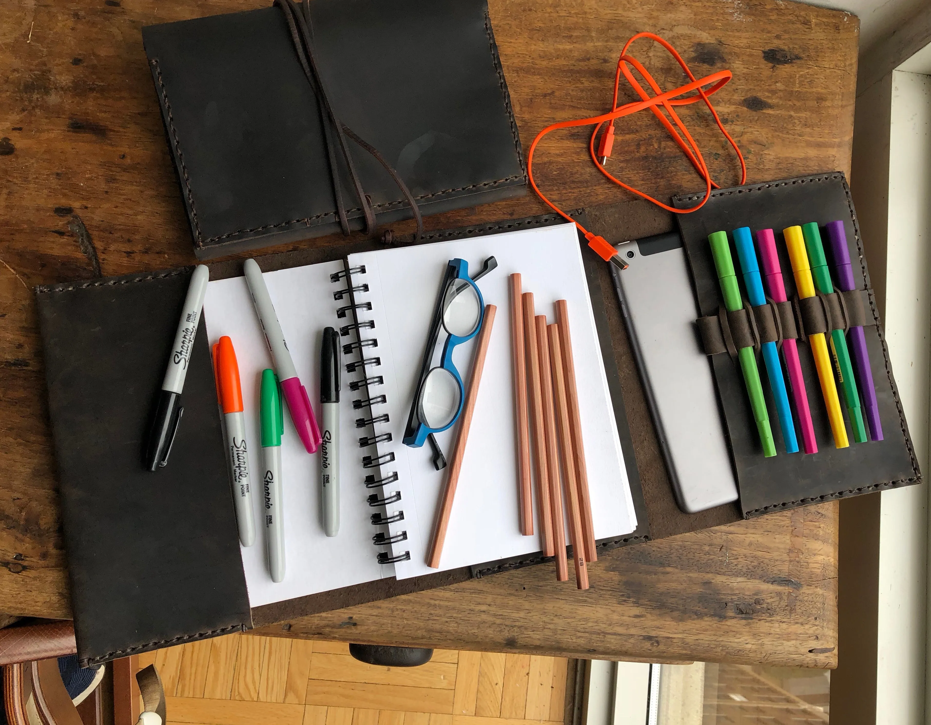 Travel sketchbook / Refillable Notebook / A5 Journal / Travel Notebook Organizer