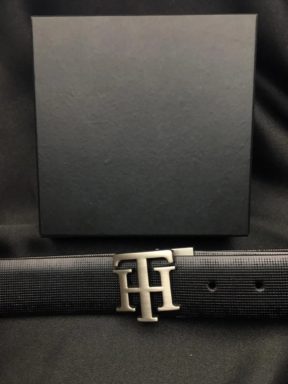 Trendy Fashion High Quality Leather Belt For Men-Unique and Classy