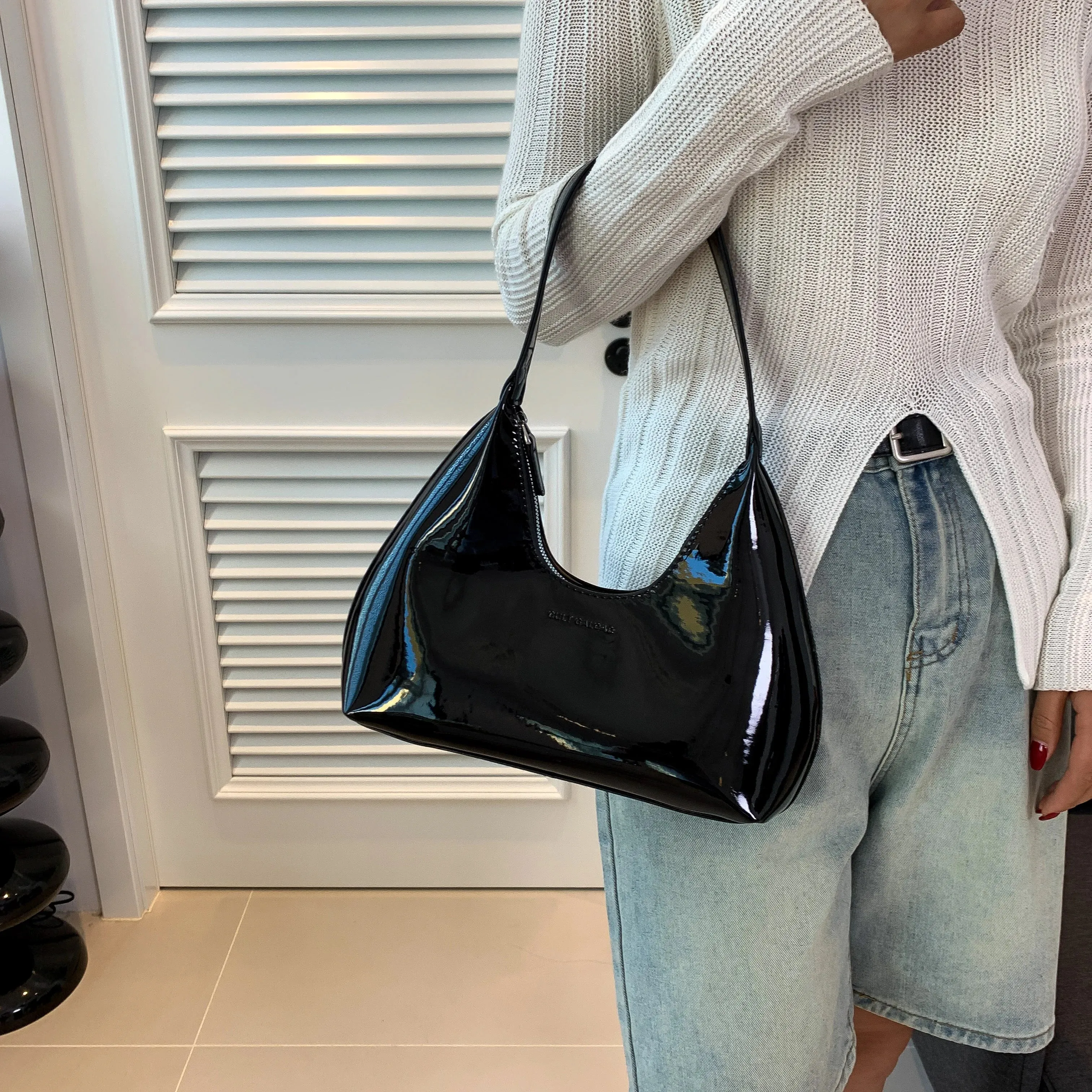 Trendy Shoulder Bag