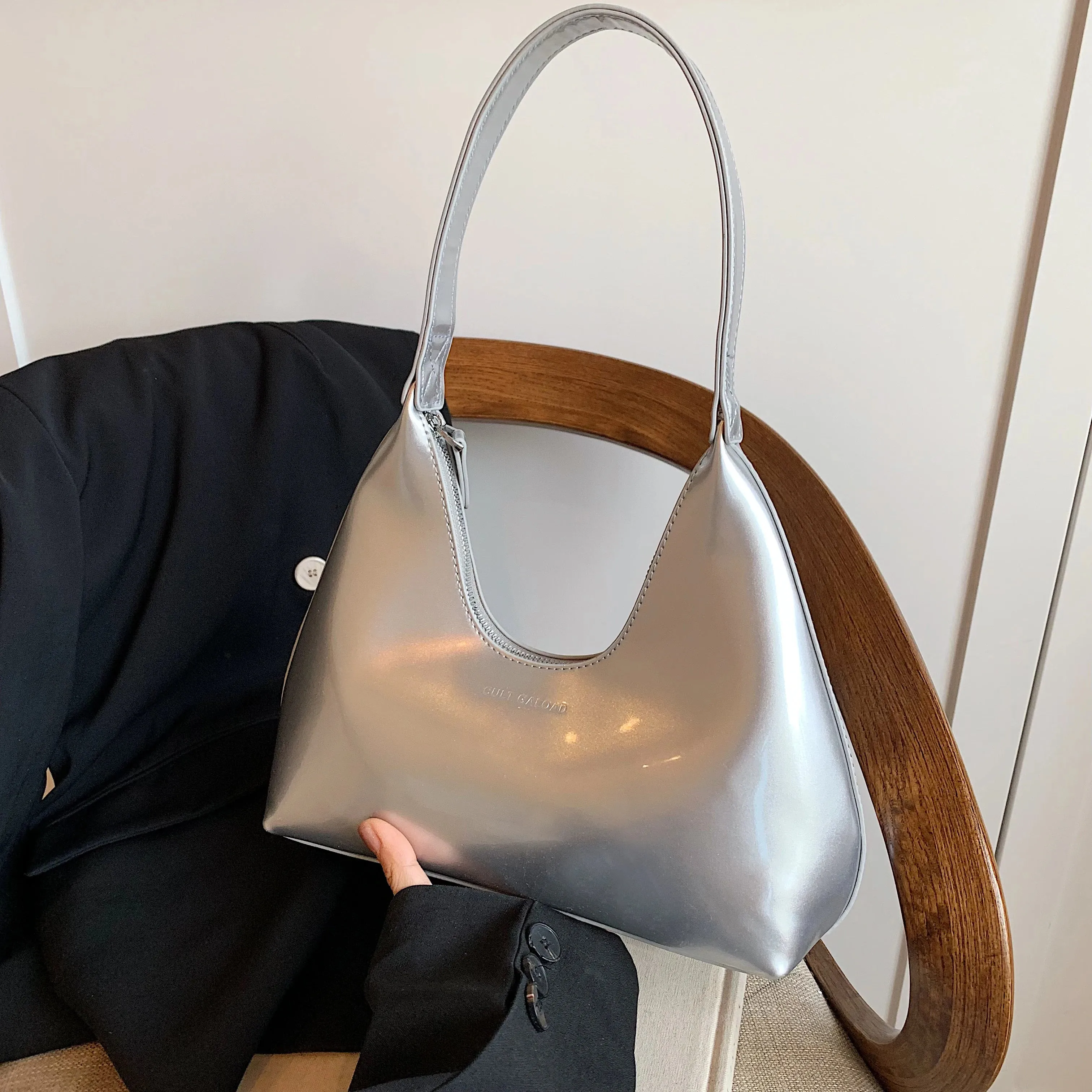 Trendy Shoulder Bag