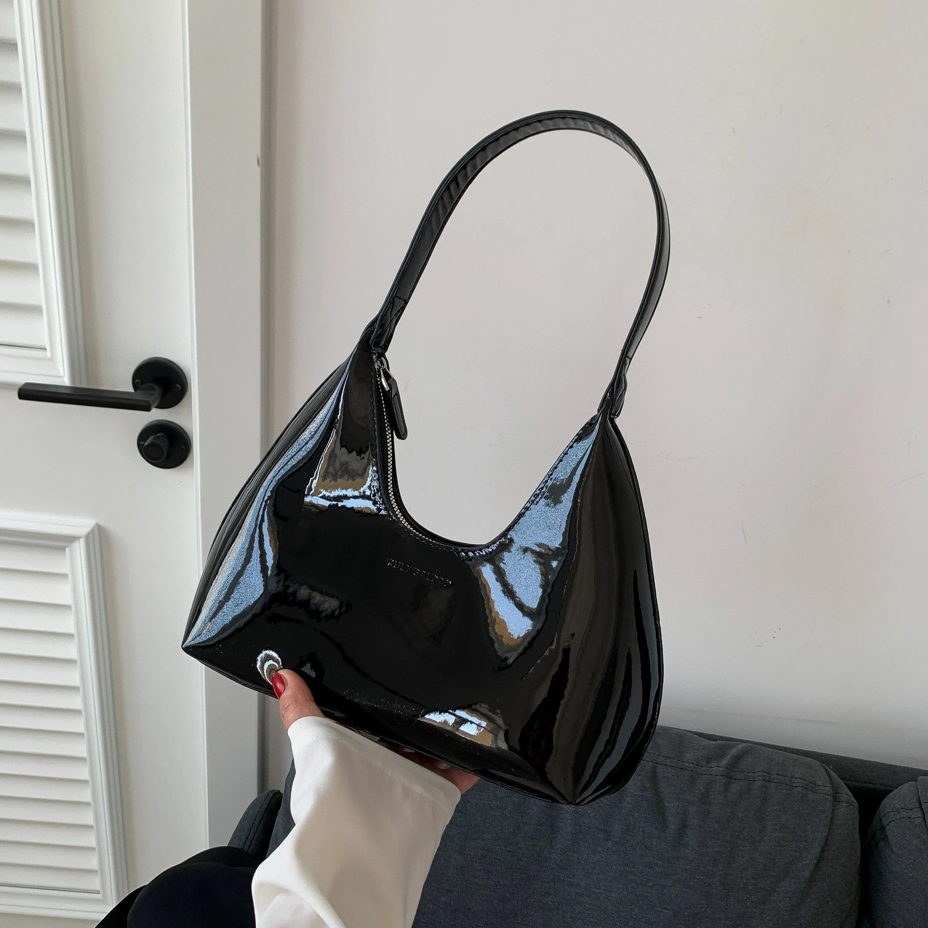 Trendy Shoulder Bag