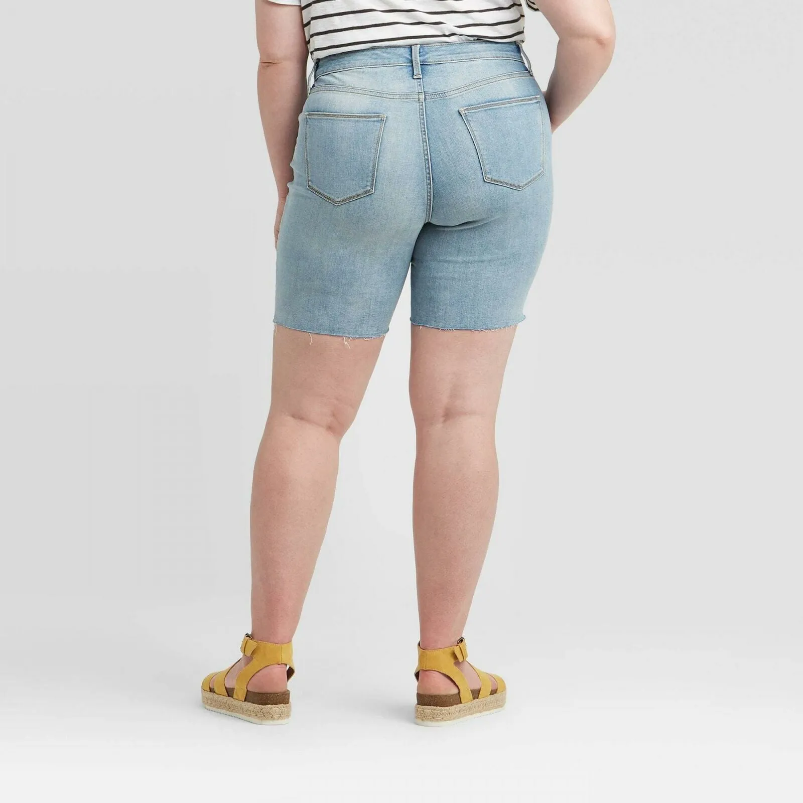 Universal Thread Women's Plus Size Mid Rise Bermuda Jean Shorts