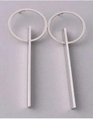 Vintage Snoot Circle Drop Earrings in Silver