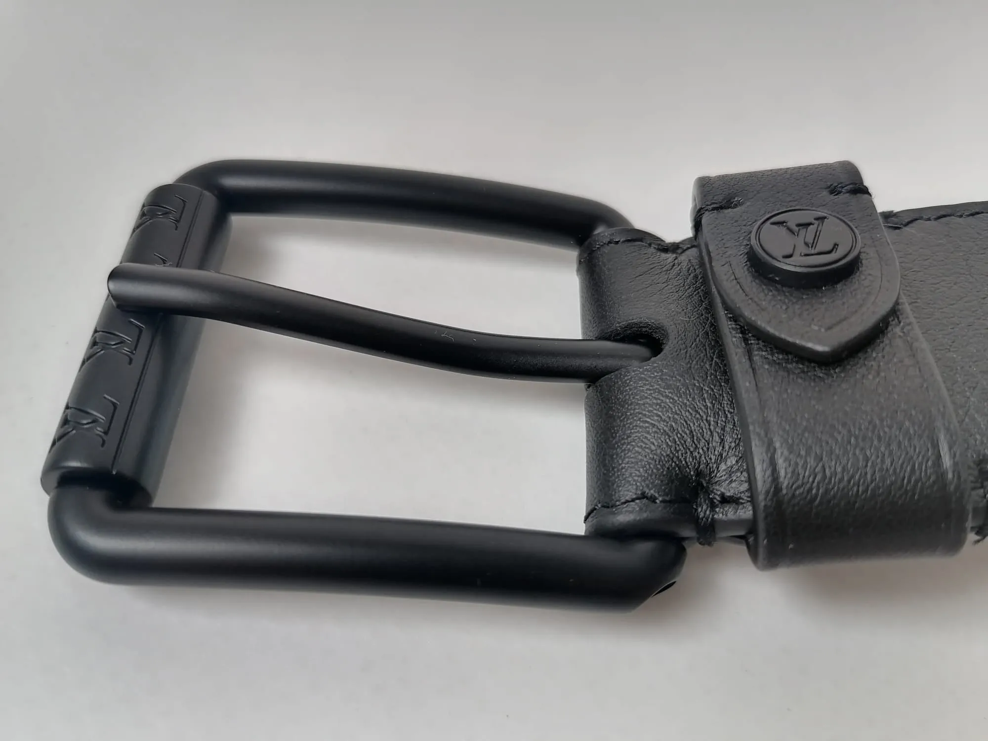 Voyager 35 MM Black Belt