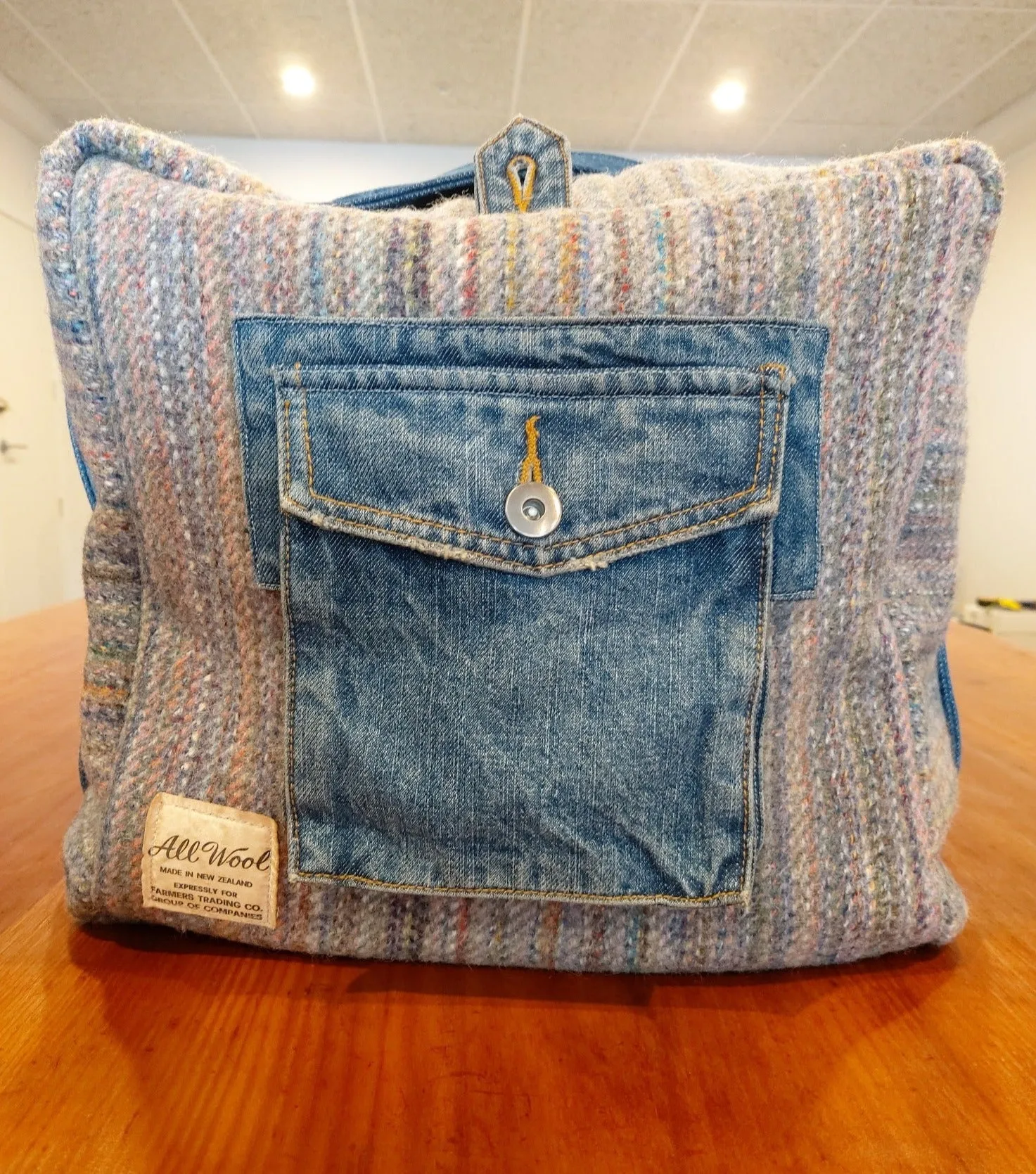 Weekend Bag - Grey stripes