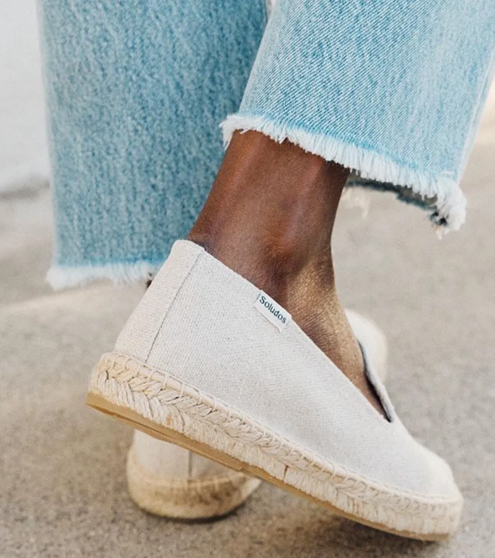 Wink Smoking Slipper